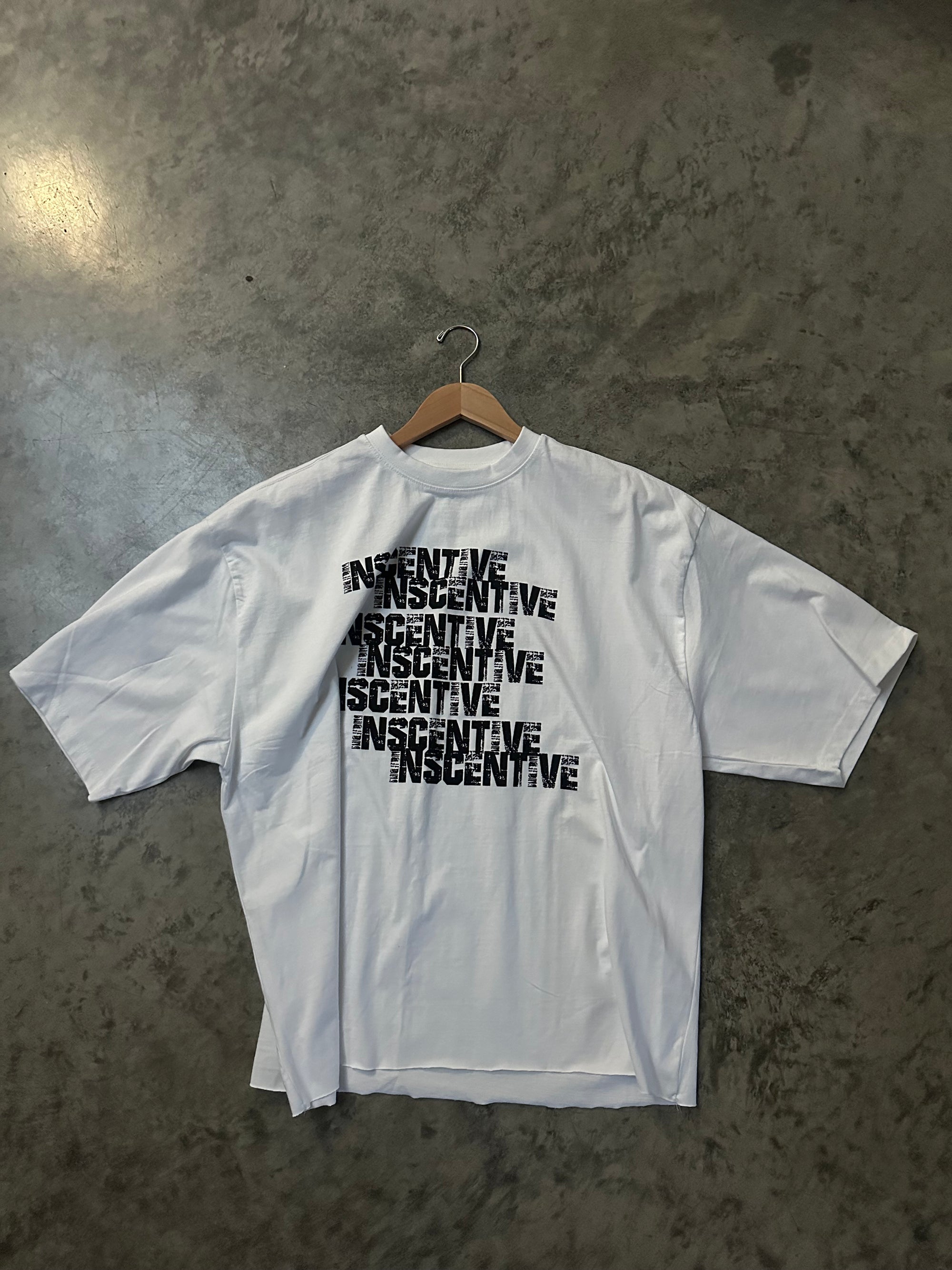 VINTAGE INSCENTIVE LOGO TEE